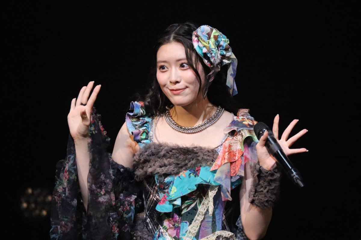 cxebc2's tweet photo. ほんっっっとに楽しかった！！！！！もともと歌上手だったけど、さらにさらに上達して一人のアーティストとして大満足のライブだった！メドレー選曲もよく、お母さま考案のコーナーも最高におもしろかった！！！そして体力おばけ👻
#私立恵比寿中学
#風見和香 生誕ソロライブ
#ののかまると犬の散歩 https://t.co/iX65SIcpWF