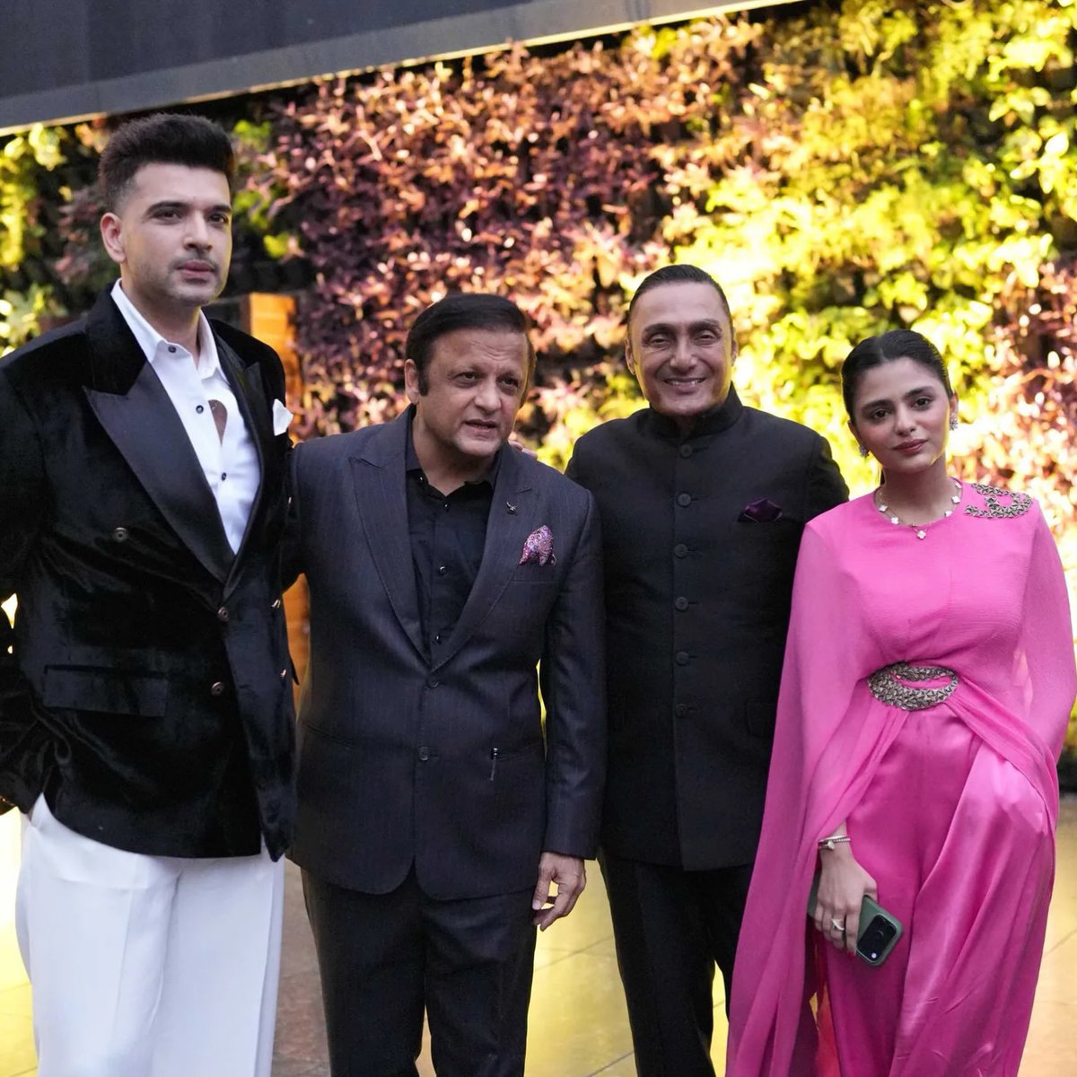 _Tejran_18's tweet photo. Karan at Bhamla Foundation Event in Pune 

#KaranKundrra #TejRan https://t.co/MA5Xx57Bzz