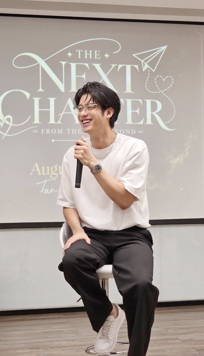 SRennaku's tweet photo. รักและสนับสนุน @AugustZu You've grown into such a mature man 🩵🎂 Wishing u happiness, growth &amp;  success. Thx for sharing your talent, kindness &amp; positive energy with everyone around u. Keep shining in your own beautiful way ✨️

#30thHBDAugust #AugustVachiravit #สามสิบแล้วจ้า https://t.co/P3eZqvT4lL