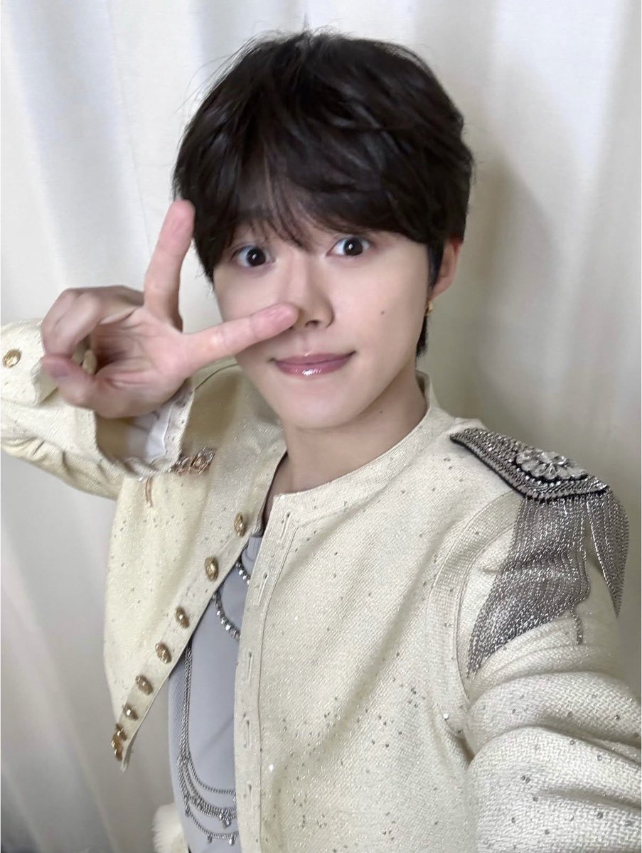 nanipalmmm_'s tweet photo. 오오하시님 비주얼 ㅁㅊ
꺄~.....(////////) https://t.co/tmac7DUJty