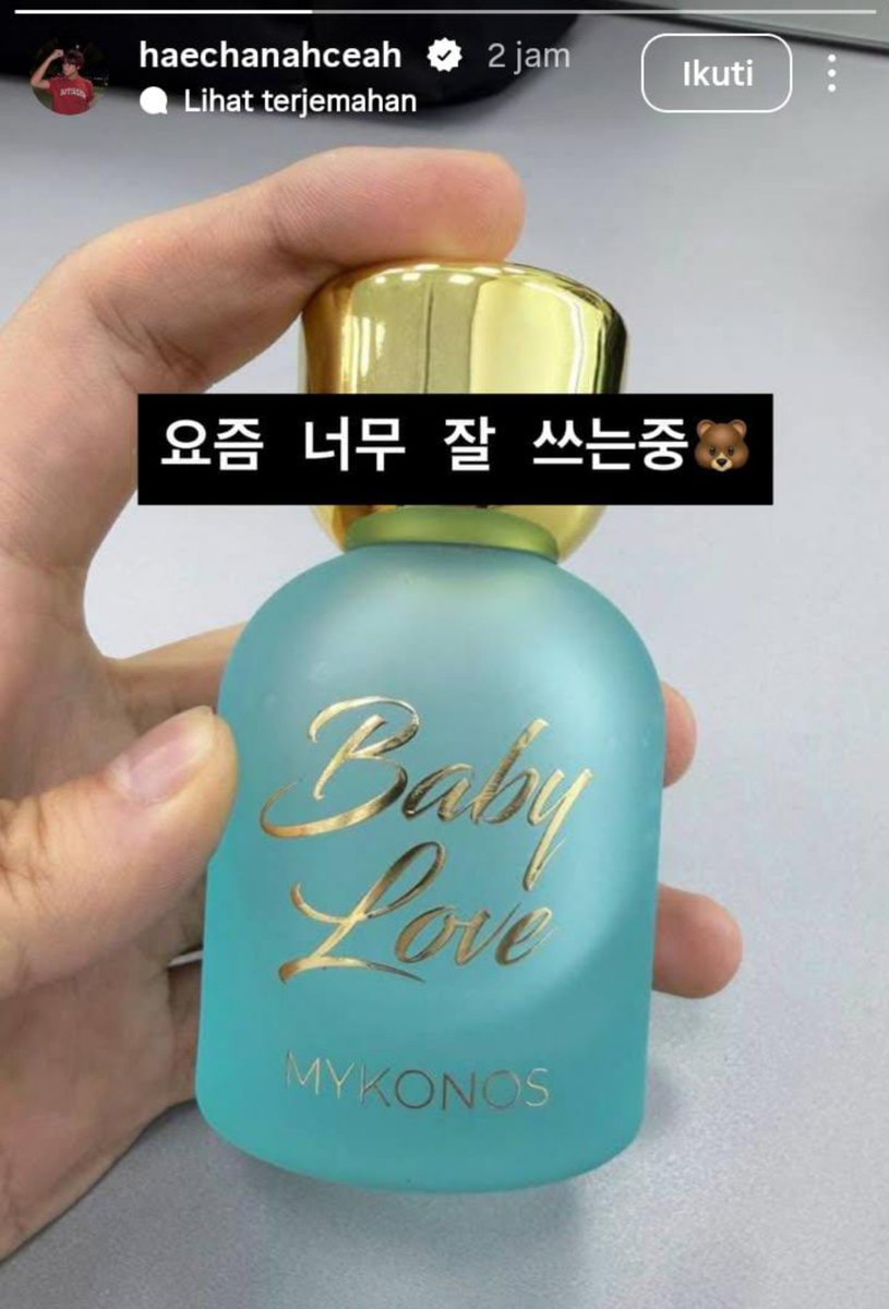Eirlyssky's tweet photo. Syok pas liat sg nya haechan ternyata beliau ini pake parfum dari indo, auto larismaniss ini mah😭 https://t.co/VOYCAeUJLs