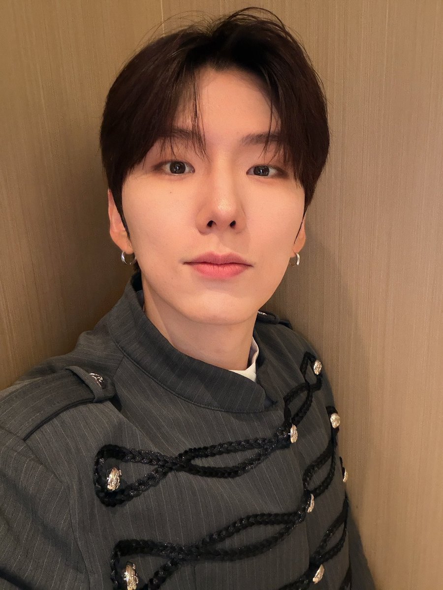 MONSTAXBASE tweet picture