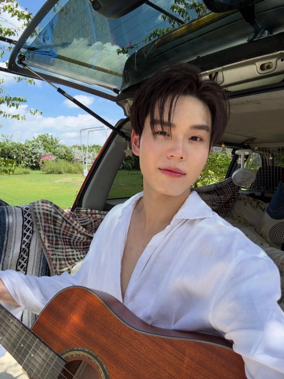 Moddys_R's tweet photo. พี่หมวยคนสวยกับม๋าเด็ก ภาพสุดท้ายโรแมนติกมาก ทั้งเพลงทั้งภาพ 🥰

#Teshowpromsakha  #Pingkrittanun 
#TeshowPing https://t.co/SOR9dK4NOS