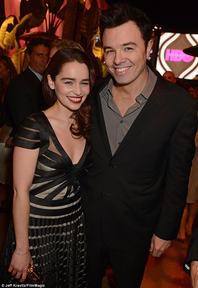 kingsivy130's tweet photo. Emilia Clarke’s Dating History:

2010 – Single  
2011 – 🇬🇧 Seth MacFarlane  
2012 – 🇬🇧 Seth MacFarlane  
2013 – Single  
2014 – 🇬🇧 Cory Michael Smith  
2015 – Single  
2016 – Single…. hate https://t.co/fhlcmZQ6sc