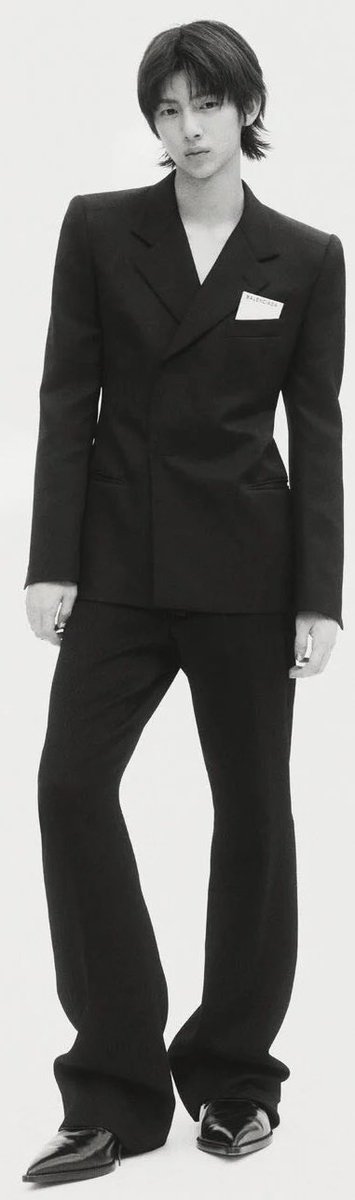 obuckstee's tweet photo. jjupermodel 💫 #JUHOON #주훈 https://t.co/OdsMhCuTkn
