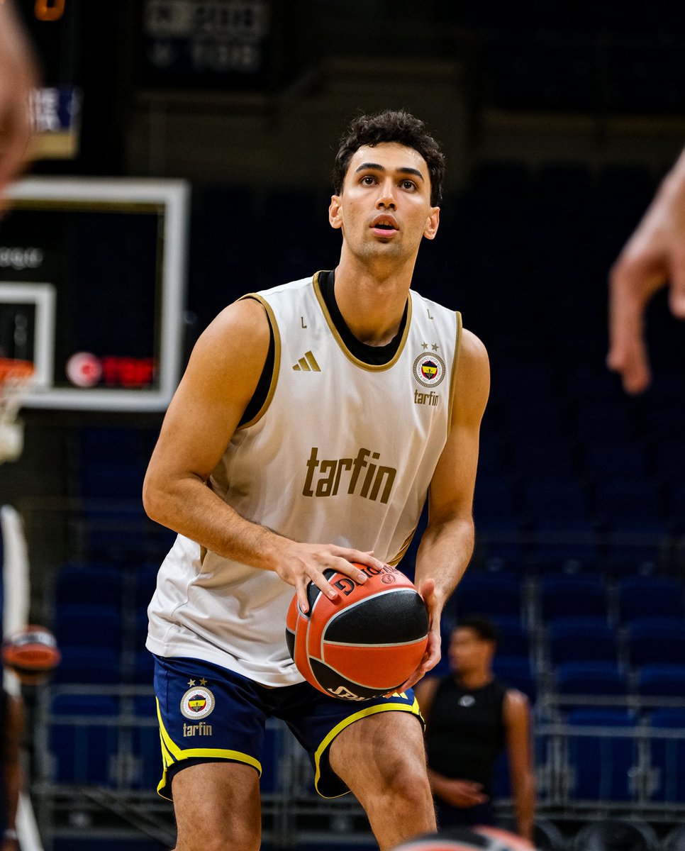 FBBasketbol's tweet photo. https://t.co/YqJQeNZTUg