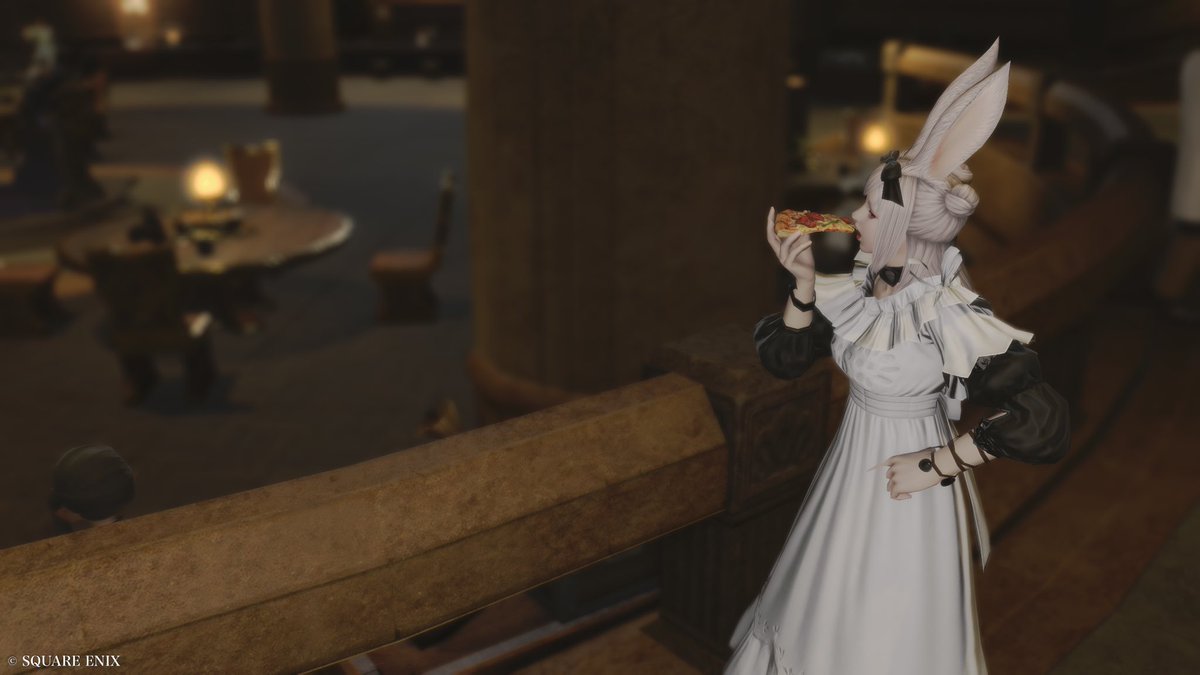 ff14_angel_'s tweet photo. 『お仕事サボって食べるピザが1番美味しいんだから🍕』

素敵なメイド服は #MaisondeLuciole 様で購入しました！（首輪は私物です） https://t.co/bAH4XXKyxQ