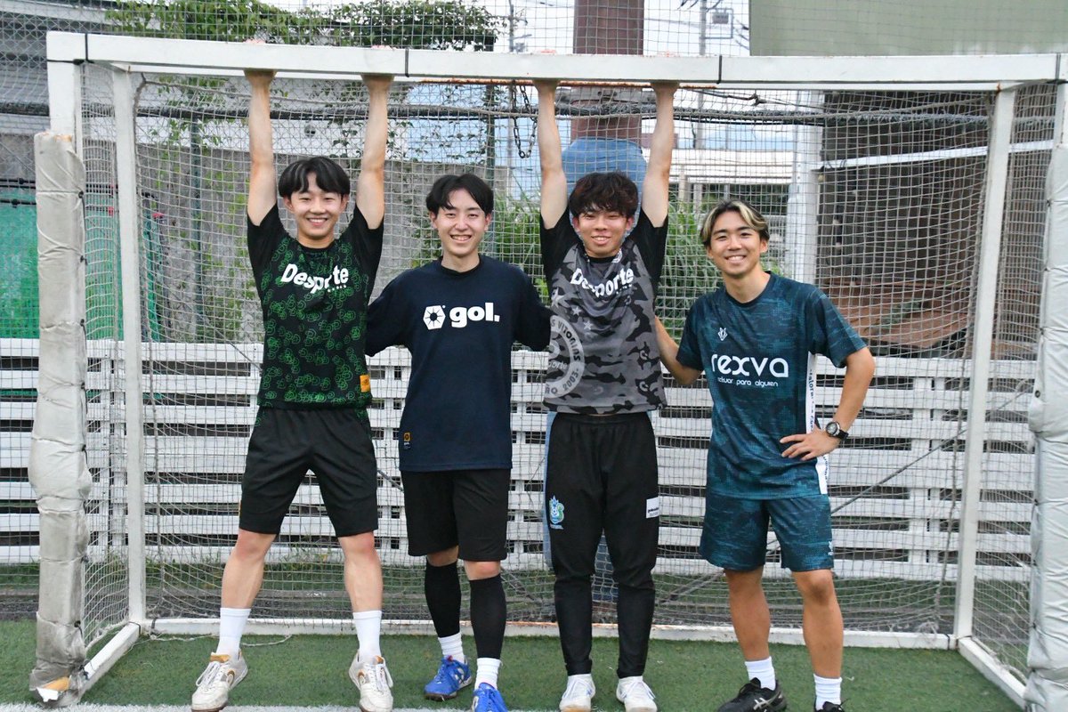 kwr68937479's tweet photo. この度、REXVA様よりウェアを提供していただくことになりました。
「人との繋がりに価値を」
今回のご縁に感謝し、競技だけでなく様々な活動を通して、僕と繋がることで幸せになる人々を増やせるよう、行動します!
REXVA様、これからよろしくお願いいたします!
#rexva
#人との繋がりに価値を https://t.co/OyCxmQgfpc