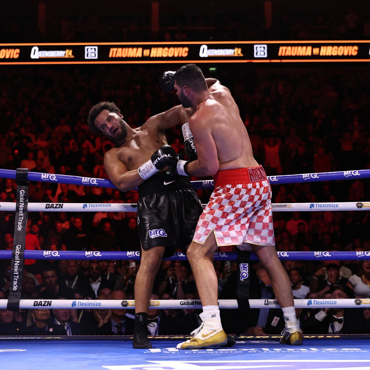 snboxing's tweet photo. Itauma-Hrgovic will become one of the foundational fights in how to teach boxing. It will be a warning to young prospects and a wake-up call for hotshot trainers. There is always someone who can take a punch. What do you do next?

My column: (link in bio) https://t.co/tIsgmcx8wo