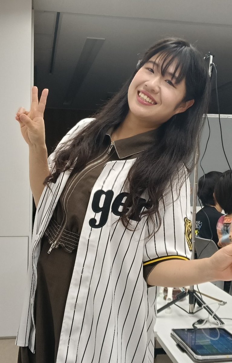 T_TT_T66's tweet photo. 覇王ありがとうございます！
畑・前島ペアが真の覇王でした！
音響照明やってて集合写真撮れないからそるとちゃんと後ろで撮影 https://t.co/RgflbHtvEQ