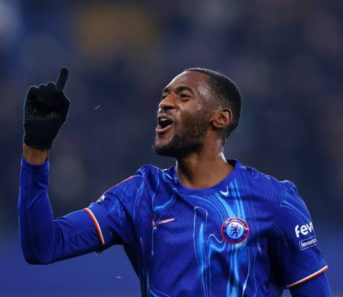 FootyIntel247's tweet photo. 🚨 JUST IN: Tottenham are working on a deal to sign Tosin Adarabioyo from Chelsea if Kevin Danso leaves the club. 👀🏴

[@FabrizioRomano] https://t.co/KC0hrPpL3e