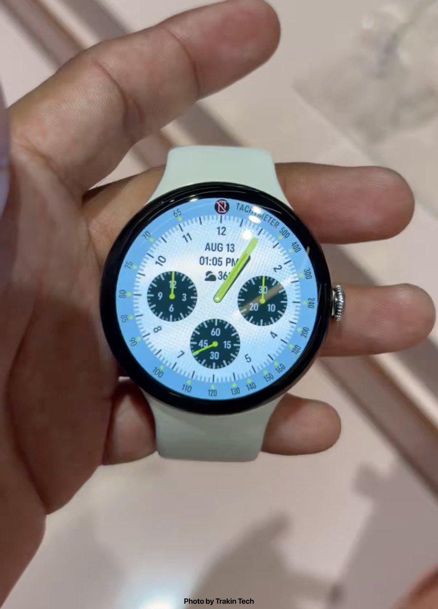 TheAppleDesign's tweet photo. It’s 2026 and Pixel Watch still has a tire around the screen https://t.co/7XFDRm6EmY