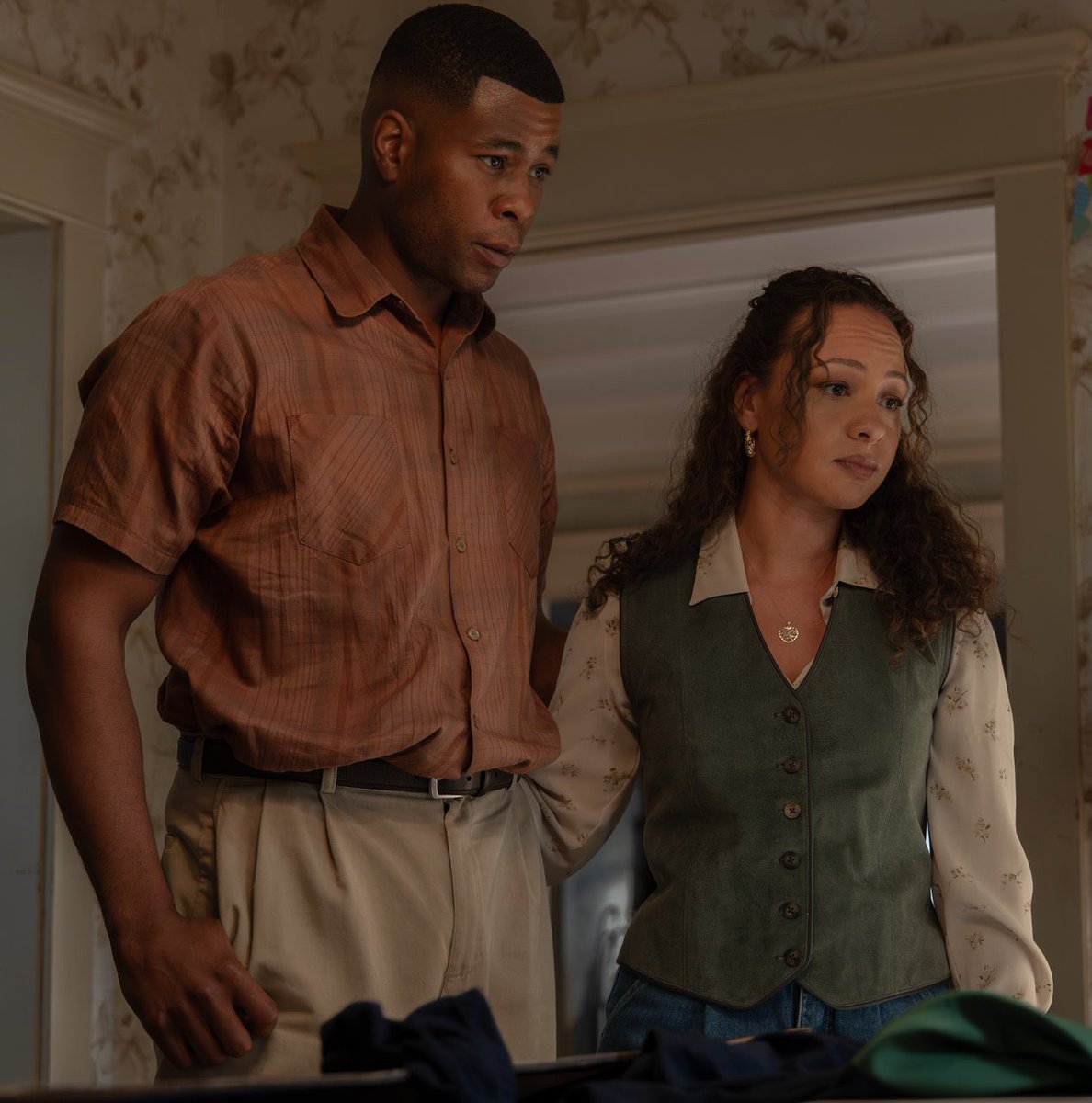 TheMontyVerse's tweet photo. The Beauty of Episode 3 of Lanterns is the nuance. 

Everyone is wrong: John, John’s Parents, The Guardians, Hal. 

Told from John's POV, we see how he was raised in an abusive household with the show framing that abuse from the POV of the victim.

John’s parents use fear of racial prejudice as a tool to abuse their son into becoming a green lantern. Racism is real and affects so many people. However, the ring is explicitly portrayed as having chosen John's father before Hal.

The show tells us in that opening scene why the ring chose Hal and why Hal is fearless: he watched his father explode in front of him as a child in a plane and Hal overcame that fear and became a pilot just like him. Hal is equally as fucked up by trauma. 

What we also see in that scene is the Stewarts' refusal to acknowledge Hal’s humanity or identity because they won’t let John watch his interview. 

This show is looking to exam race, racism, and racial prejudice from multiple angles all while honoring the main themes of legacy and fear. 

There is so much going on in this episode and it asks a deep level of critical thinking from its audience. I can’t wait for John and Hal to eventually trauma bond and gain respect for each other.