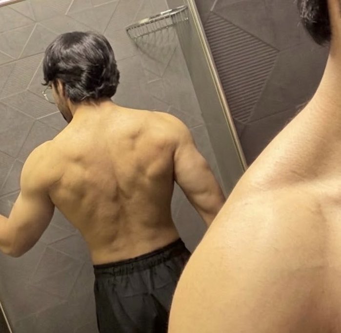 xjz2a's tweet photo. best prework out? Yes https://t.co/3YlsXAgL5U