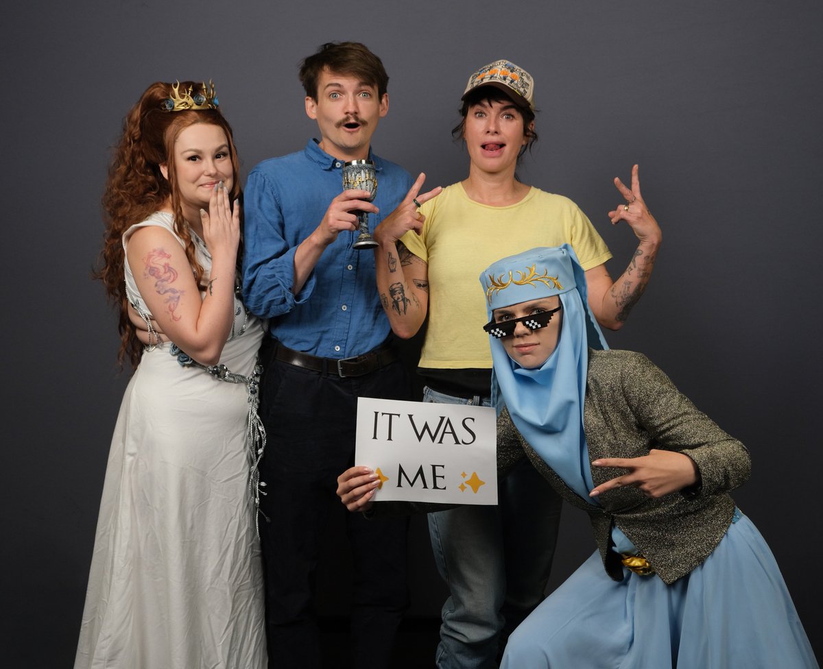 westerosies's tweet photo. Jack Gleeson and Lena Headey with Margaery Tyrell and Olenna Tyrell cosplayers at the For the Love of Fantasy &amp; Sci-Fi Comic Con.

(https://t.co/2hQZeuNftO) https://t.co/cw9d1ptxVC