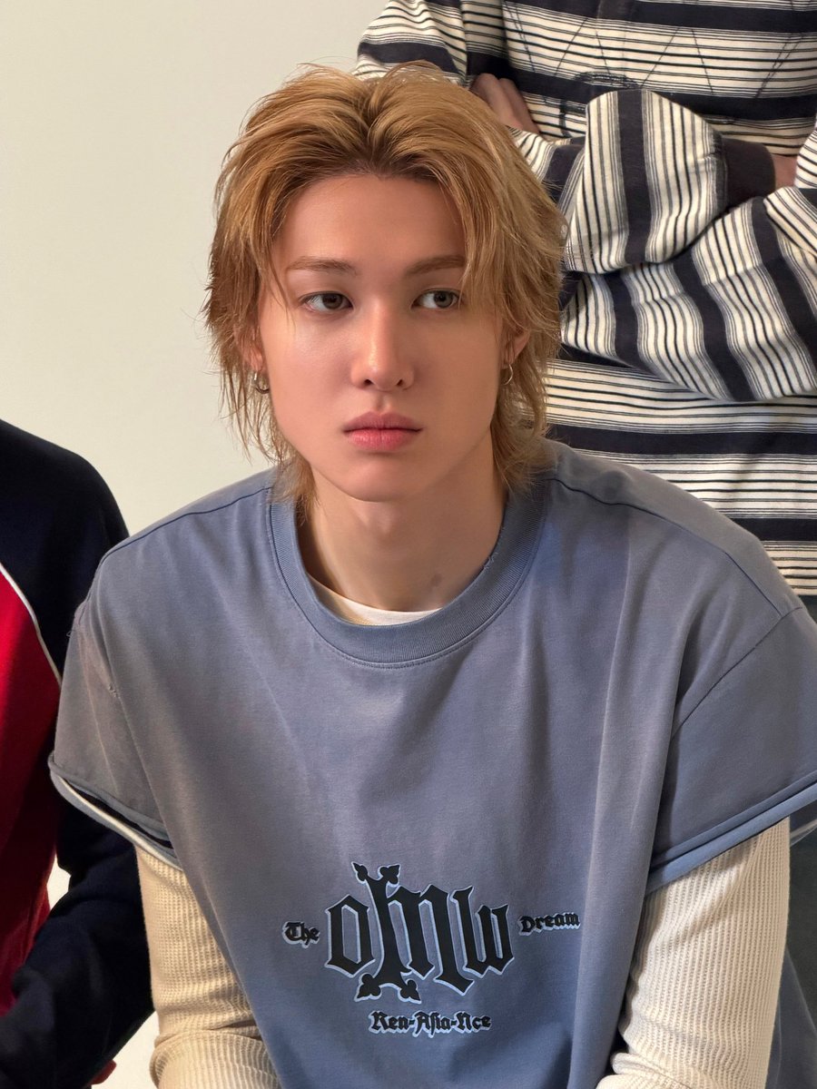 eomantap's tweet photo. if you’re gonna cry over a man, make sure he look like this https://t.co/48JwZigvBE