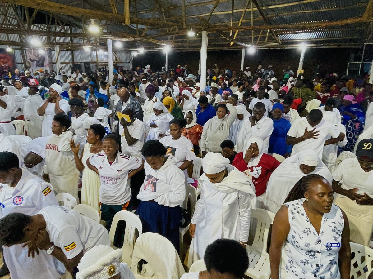 kmiministries's tweet photo. Big God Big things was a powerful and unforgettable day in Kanyinasheema Ministries International! Hundreds of men and women who travelled from within Uganda and from outside the country gathered in the house of God.#hamilo https://t.co/I946tZoskK