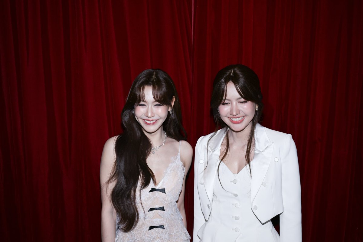 dinokatisaurus's tweet photo. 🌱 : " ขอบคุณmy partner คุณไฟที่ดี รู้สึกว่า กะเพราเป็นกะเพราที่มีความสุขมากๆได้
เพราะคุณไฟเลย ขอบคุณเพื่อนมากๆนะที่จับ
มือผ่านมา ด้วยกัน "

🔥: " ที่สำคัญเพื่อนผู้ร่วมเดินทาง กะเพรา
partner ที่ต้องไปด้วยกันในทุกซีน ขอบคุณ
กะเพราที่ดีที่ส่งมาทำให้เป็นไฟที่สมบูรณ์ "

— #น้ำหนึ่งเนย #NamneungNoey ✨