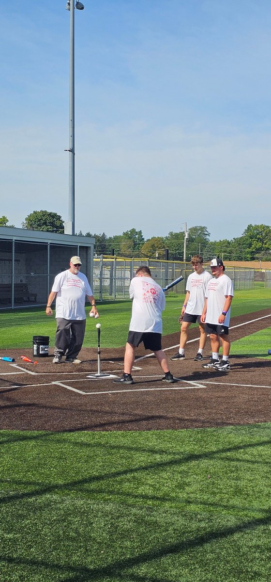 AAbbott2027's tweet photo. Thank you to the Special Stars Baseball Clinic for hosting this event and giving those that may not be able to play the game I love on a traditional team the opportunity to get out and enjoy the game. And thank you for allowing all of the volunteers the opportunity to help out. https://t.co/WvUMLbBHHW