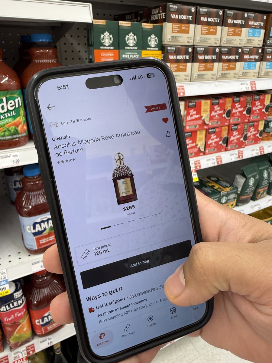 almaasinobi's tweet photo. Someone walked into the store where I was shopping and I could smell them from 2 aisles away. They smelled sooooo good!!

I walked around the store and trailed the scent till I found who it was and asked him what he was wearing.

Added to cart with a quickness!!! https://t.co/odgsscQo39