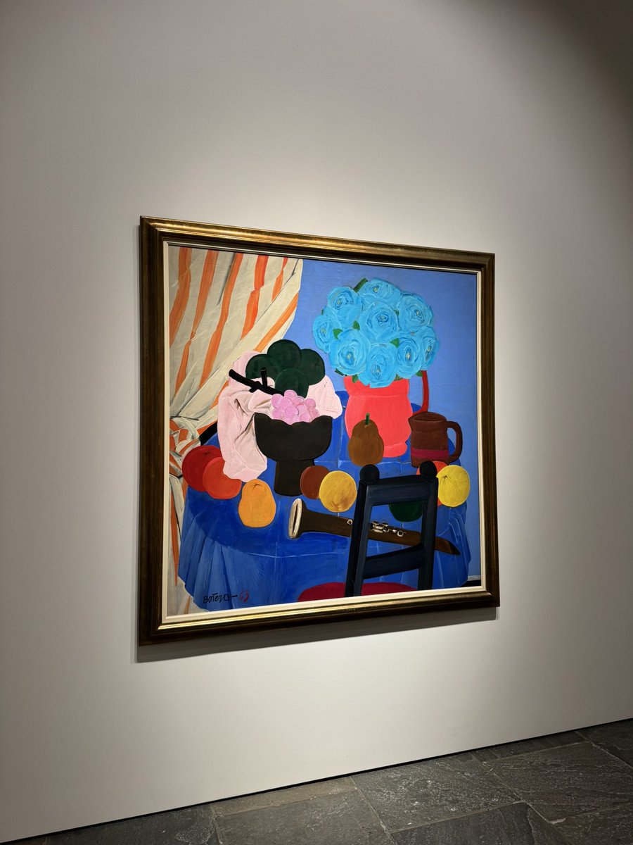 gabivarsano's tweet photo. my favorites from the botero exhibit @Sothebys https://t.co/CYG1zqrqbB