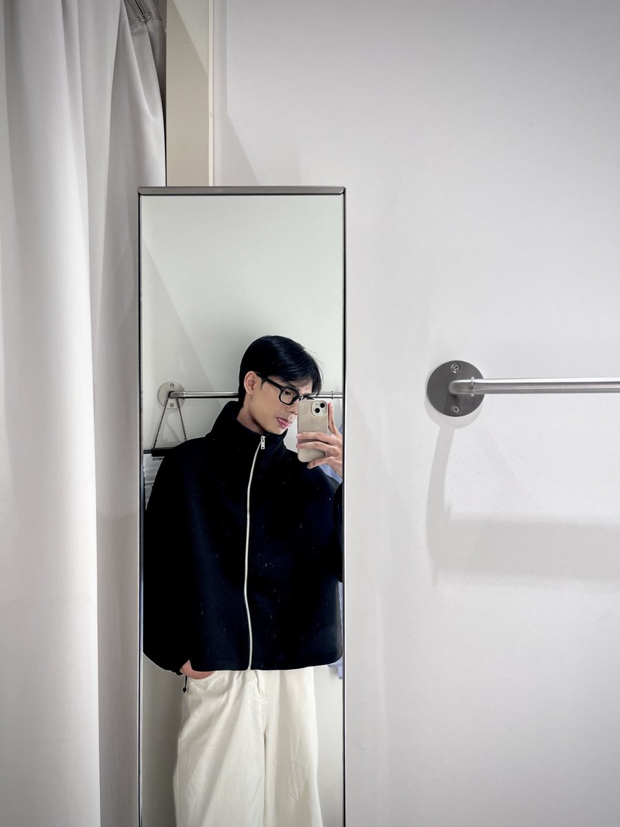 wh0isdanie1's tweet photo. 🎱 https://t.co/cUMCG6lejm