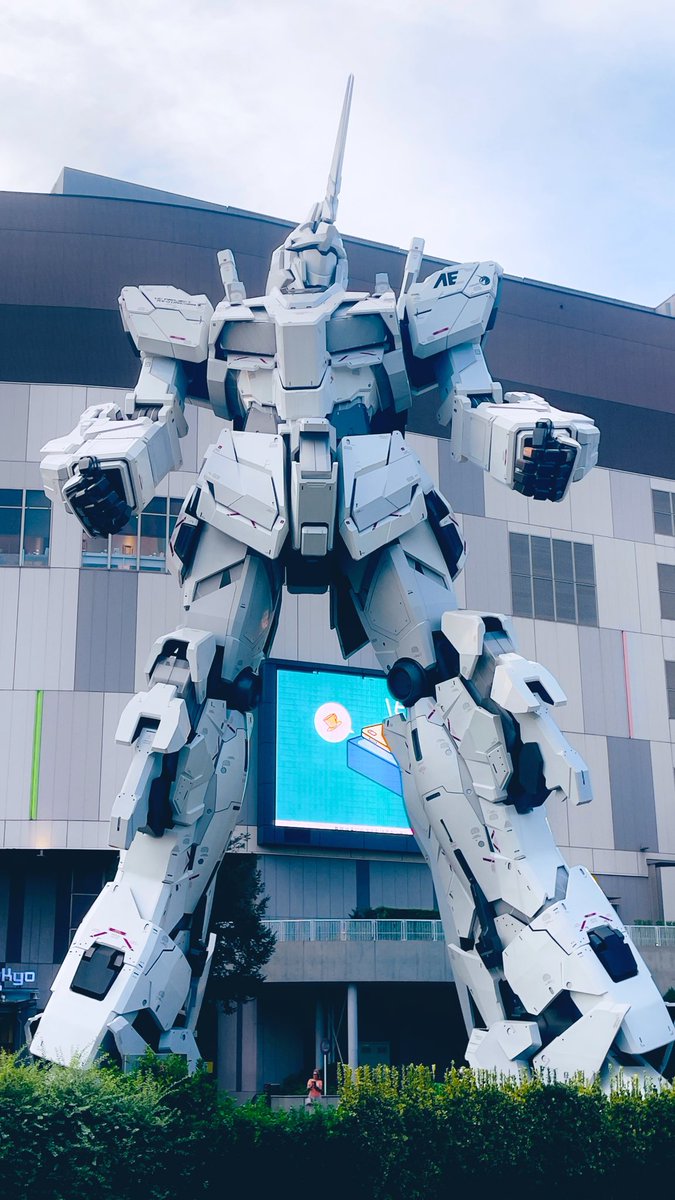 k_SmD_k's tweet photo. 最後、見に行けなかったけど
昔もらった限定版引っ張り出して来て
デスクに飾ったわ🥲
あと４年前仕事帰りで見た時の写真
UC好きだったから感動して語彙が死んでたw
ありがとう… https://t.co/Od8xkKStt3
