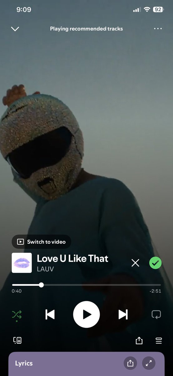 coersvtee's tweet photo. sali ako mwhehe

profile, lock screen, last played song, pinterest https://t.co/Uxhq7DvV6u