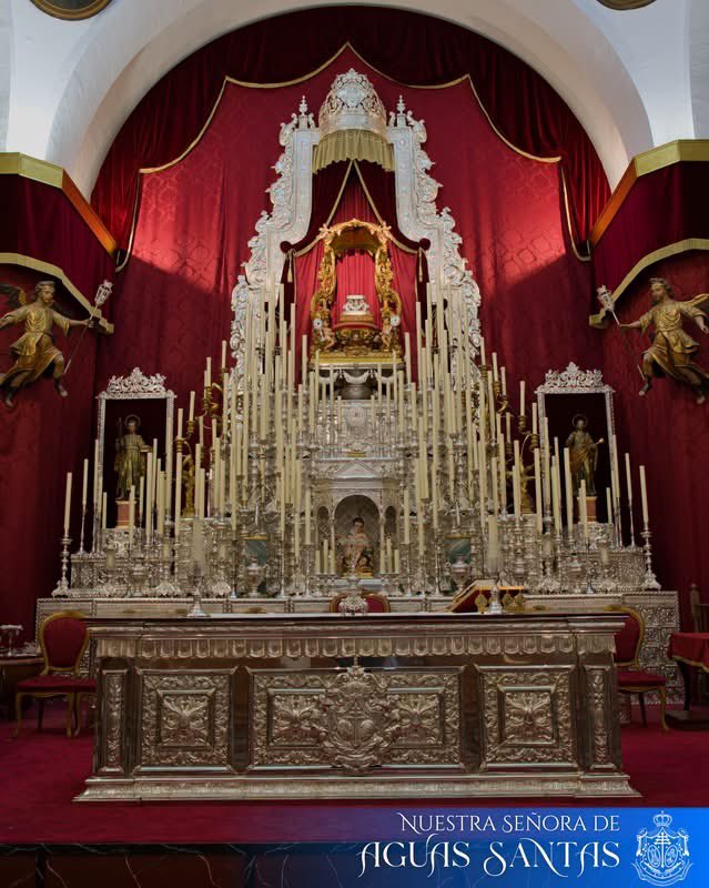 mabernalsanchez's tweet photo. La categoría de Villaverde del Río, su altar ya espera a la virgen de Aguas Santas. https://t.co/ie9qZxFunU