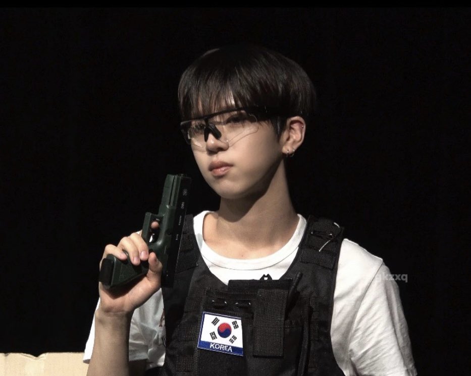 guyove_'s tweet photo. 260830 메이크스타 대면

#현준 #누에라 

🔫🔫 https://t.co/LmHC26bax8