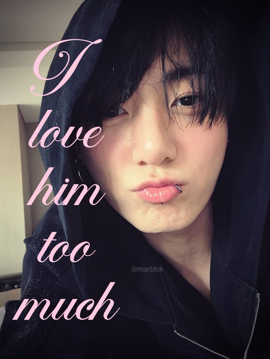 ahnwobblie's tweet photo. @bts_bighit happy birthday to our golden maknae🐰💜 stay healthy and keep doing whatever makes you happy. love you always JK

#HAPPYJKDAY
#JUNGKOOKisFYA
#AlwaysByYourSideJK
#YouAreThatSomebodyJK
#BornGoldenJungkook
#WorldVocalJungkook
#PARTYPARTYJK
#JKRulerOfTheStage https://t.co/eB6LwyS9JE