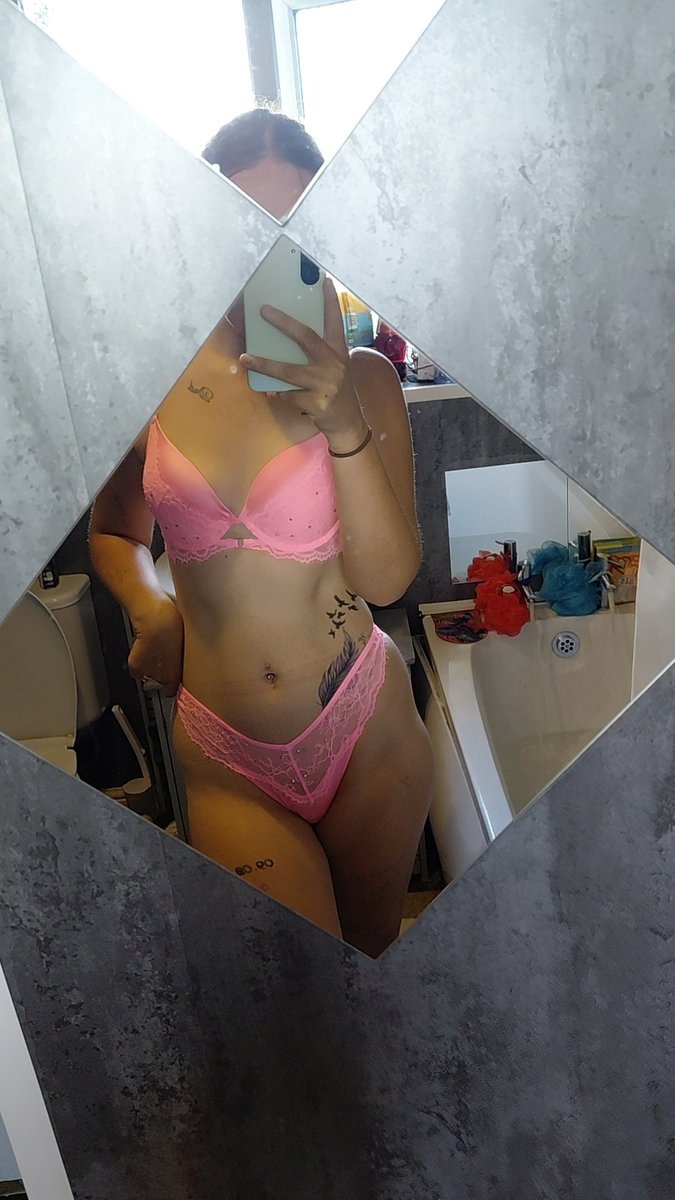 Dontcallmebby12's tweet photo. New sets https://t.co/jpUqjDyzfY