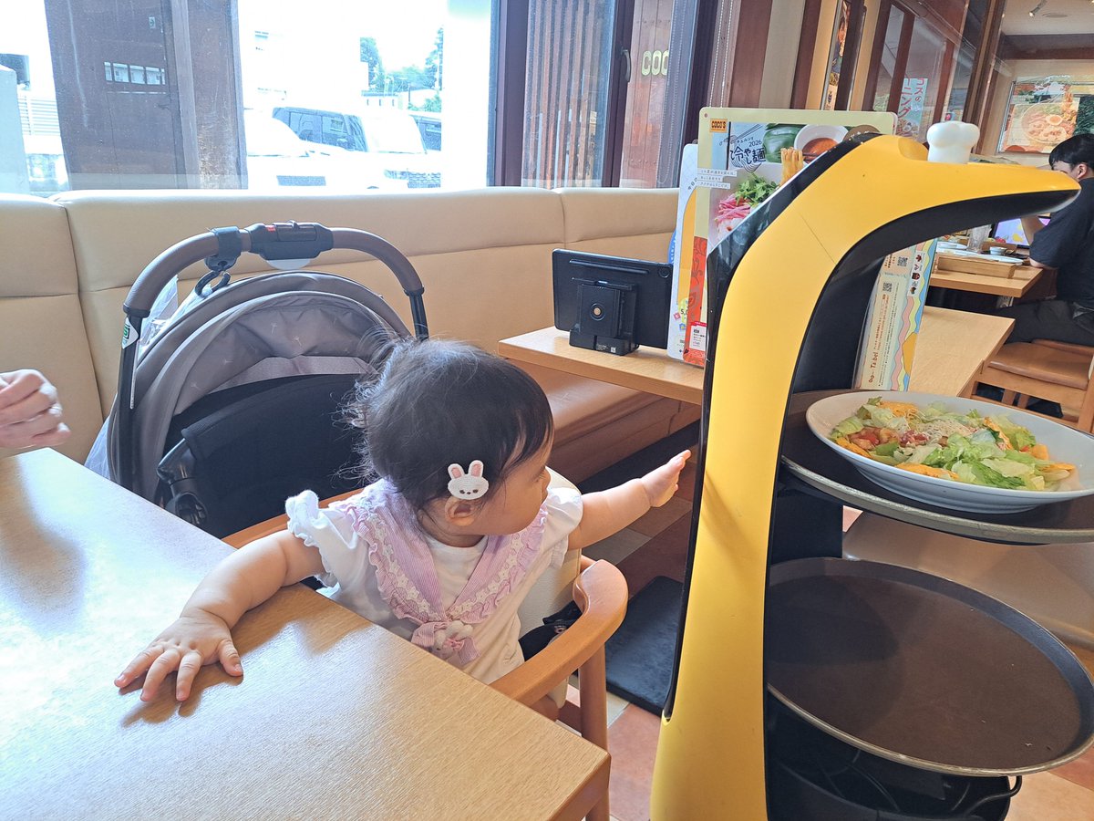 sei_14_'s tweet photo. 外食デビュー🫰 https://t.co/Z6VywXRWvO