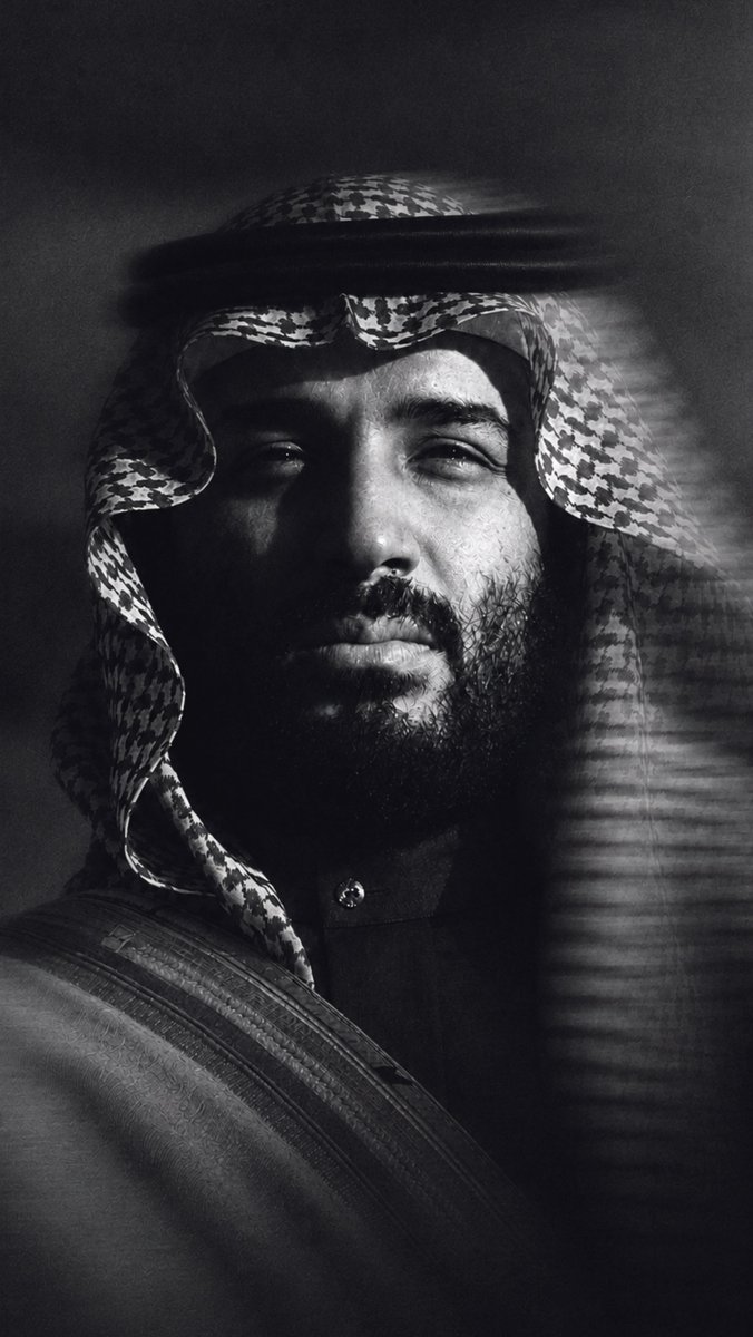 222Yi's tweet photo. 31 أغسطس 

يوافق يوم ميلاد صانع الأمجاد وعرّاب الرؤية،
سمو سيدي ولي العهد الأمير
محمد بن سلمان بن عبدالعزيز آل سعود🇸🇦

أطال الله في عمر سموه،
وألبسه ثوب الصحة والعافية،
-
سم الأسلوب:
Cinematic Noir Fine Art Portrait — بورتريه فني بطابع نوير
 #محمد_بن_سلمان‌_41_عام https://t.co/VBJQmAtVW5