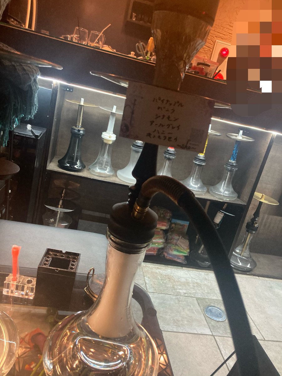mrnshisha's tweet photo. 秋感じるシーシャたち https://t.co/9x6GZciS0n