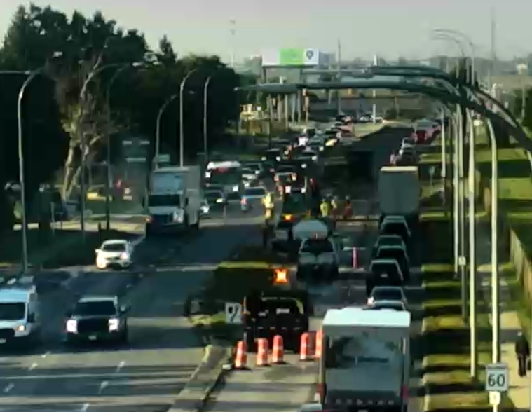 WinnipegTMC's tweet photo. TRAFFIC ALERT: KENASTON CONSTRUCTION ZONE. Grant to Taylor.
Southbound median lane and southbound left turn lanes are closed for street construction.
Until September 4th.
Use alternate routes and expect delays .
#Winnipeg #WPGTraffic #WpgTMC https://t.co/uwLIMDj8J7