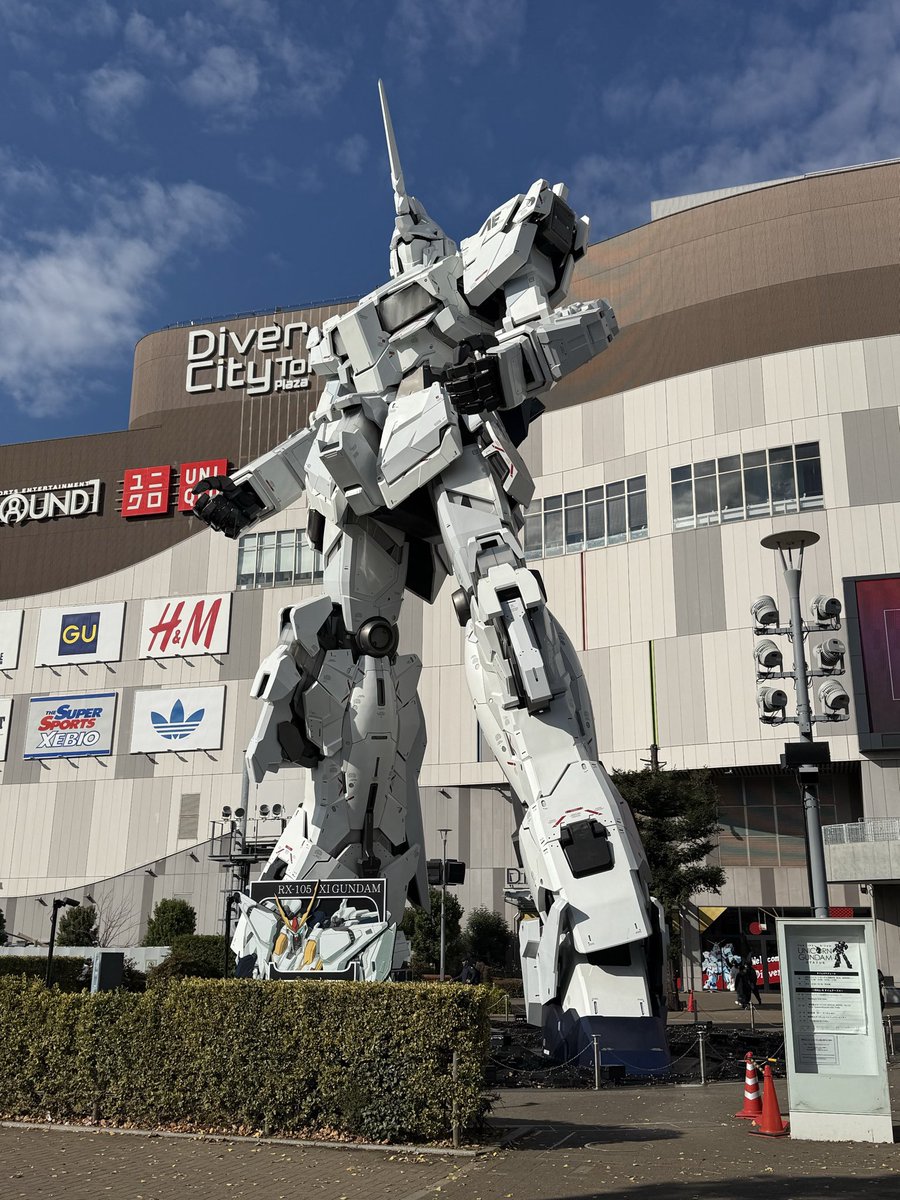 abcdcain's tweet photo. お台場ユニコーンの次、Ξガンダムの可能性ある？ https://t.co/ltFznWIDAf