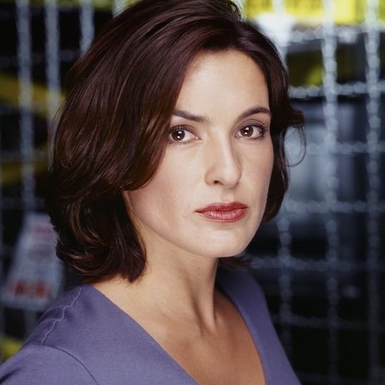 you_undermyskin's tweet photo. if you see this, post your 4 favourite female characters https://t.co/oS34PzP1eO