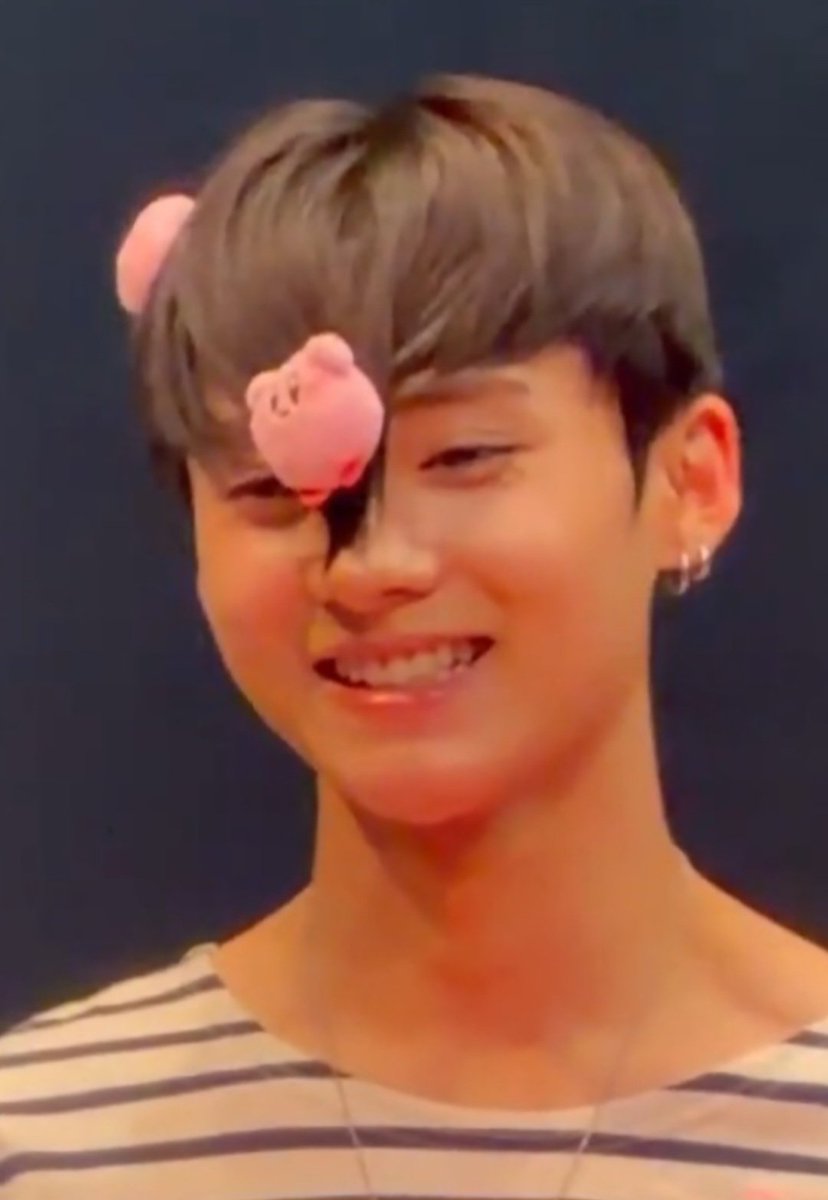 19wons's tweet photo. SILLY SANGWON WITH HIS KIRBY HIS HAIR 😭😭😭 https://t.co/rg4ylZzPXb