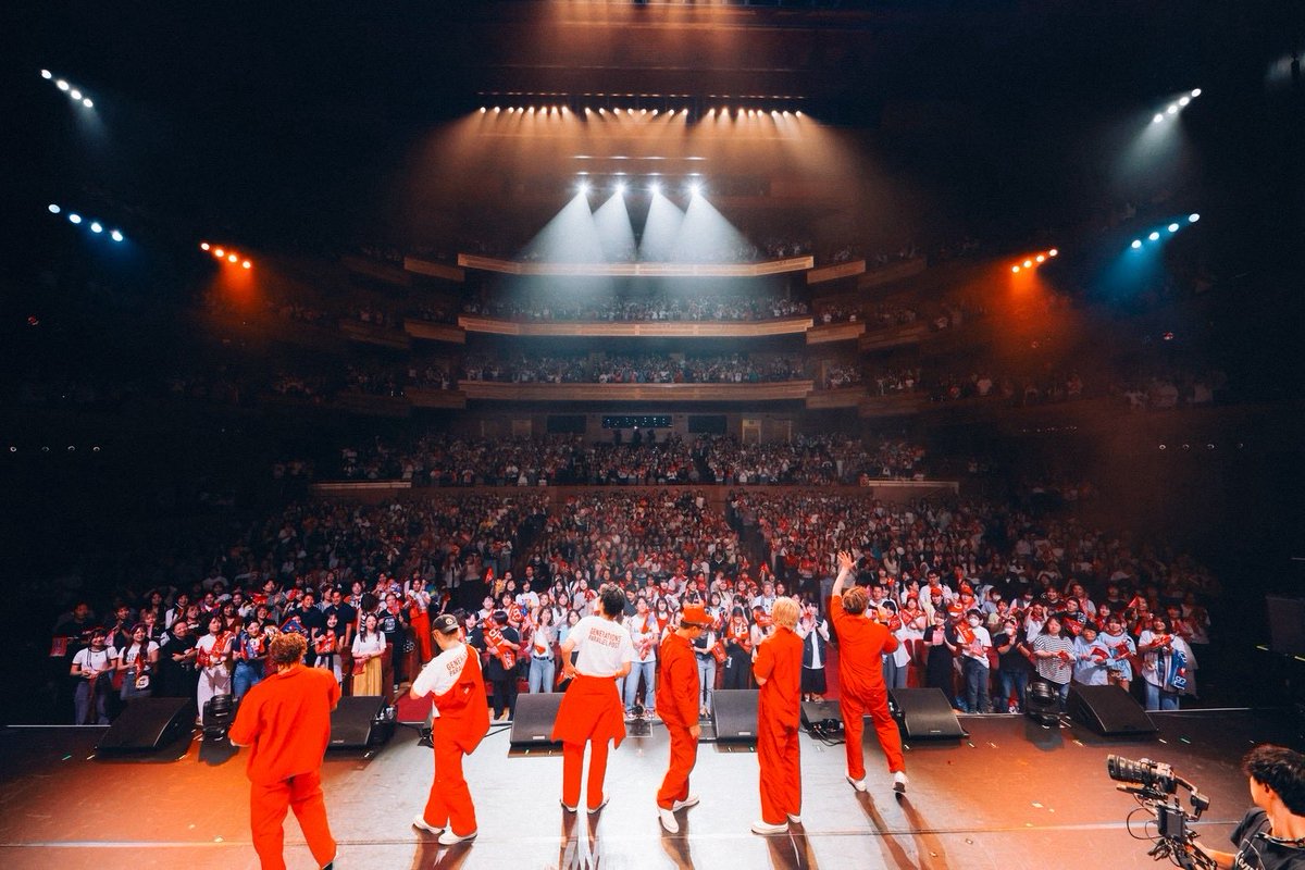 Nakatsuka_staff's tweet photo. GENERATIONS PARALLEL POST 2026 愛知公演
ご来場いただいた皆さま、ありがとうございました📦📮

愛知の皆さんのパワー
しっかりいただきました💪🏾

そして本日、写真集の情報も解禁しました📸
発売まで、是非一緒に盛り上げてください🔥

#GENERATIONS #中務裕太 #GPP
#LDHPERFECTYEAR2026
#中務1000% https://t.co/l7BXMoHNu6