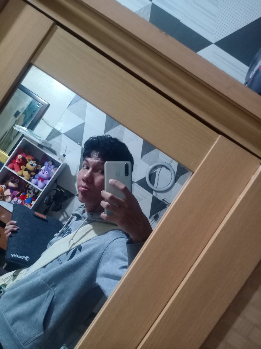 apisssy's tweet photo. hey kii https://t.co/ik8jj6BLAR