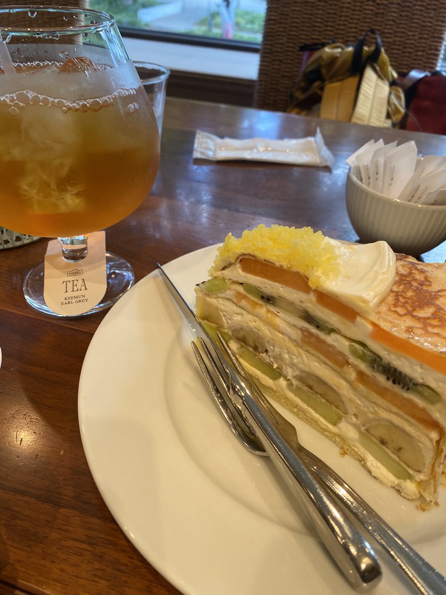 Masaki_chi's tweet photo. 昨日UP出来なかった���ど
久しぶりにHARBS栄本店へ🍰

安定の美味さでした😋🍰☕️ https://t.co/59oPLoAQcT