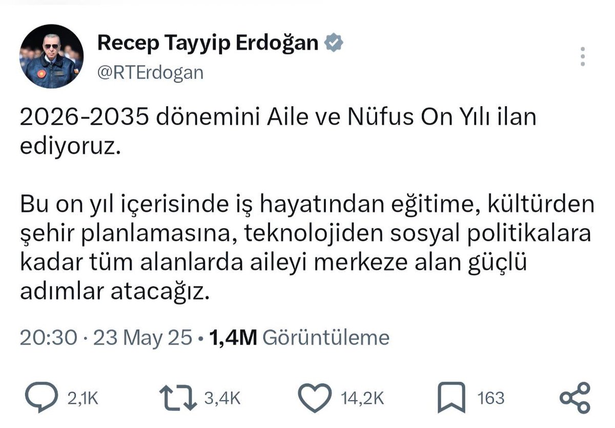 rumeysaeyaz's tweet photo. Sayın Cumhurbaşkanım, Ortaya koyduğunuz Aile ve Nüfus On Yılı vizyonu ışığında, farklı şehirlerde parçalanmış kıymetli öğretmen ailelerinin kutsal yuvalarına kavuşmasını sağlayacak o il emri müjdesini samimiyetle istirham ederiz. 🚀 @RTErdogan  @Yusuf__Tekin   #ilemrigecikmez https://t.co/D9M6NqNevN