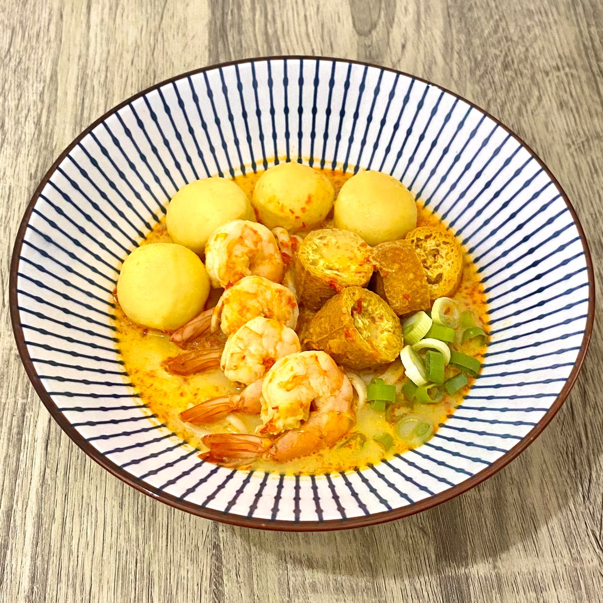 dontbebluue's tweet photo. made Malaysian curry laksa to celebrate 69th Malaysian Independence Day.

Selamat Hari Merdeka Malaysia!🌺🇲🇾 https://t.co/G8ysqzlLCT