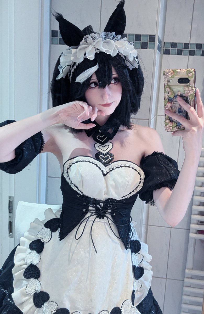 LoafQueen's tweet photo. Did someone ordered a Maid?🐎 https://t.co/Hd495kxjKX