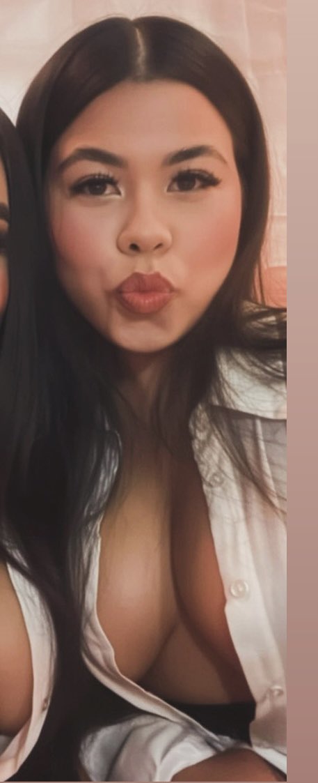 Estefanymx233's tweet photo. Me obligarían a coger ?🫦😳 https://t.co/fYUGPP1G6C
