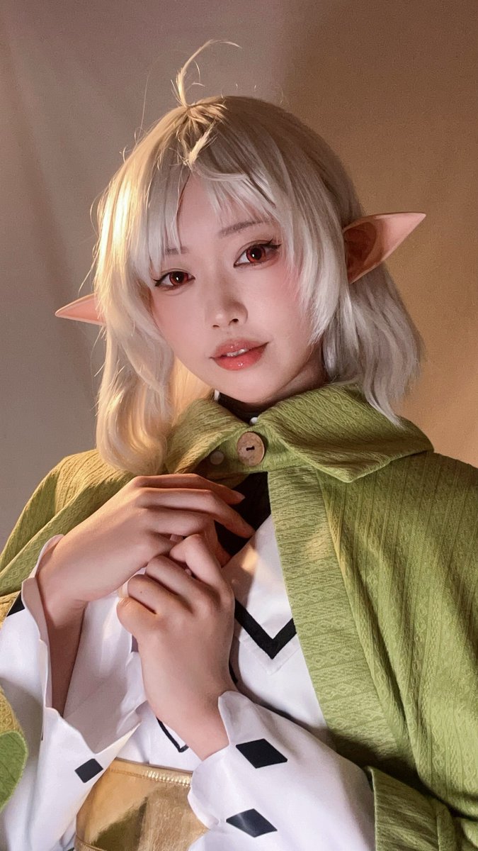 nagise_nose's tweet photo. 並べてみた〜🤩ここまできたら青ママもやるか……！　#無職転生コス https://t.co/6ocJk2OSh6