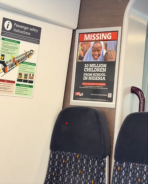 Tutsy22's tweet photo. We are now a global embarrassment! These pictures were taken from inside UK trains... 

#Nigeria https://t.co/tRE03g3Oc8