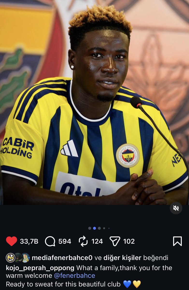 ajansfenercom's tweet photo. Kojo Oppong: “Ne güzel bir aile. Sıcak karşılamanız için teşekkürler Fenerbahçe.
Bu güzel kulüp için ter dökmeye hazırım.” https://t.co/T3VI7F0Z3p