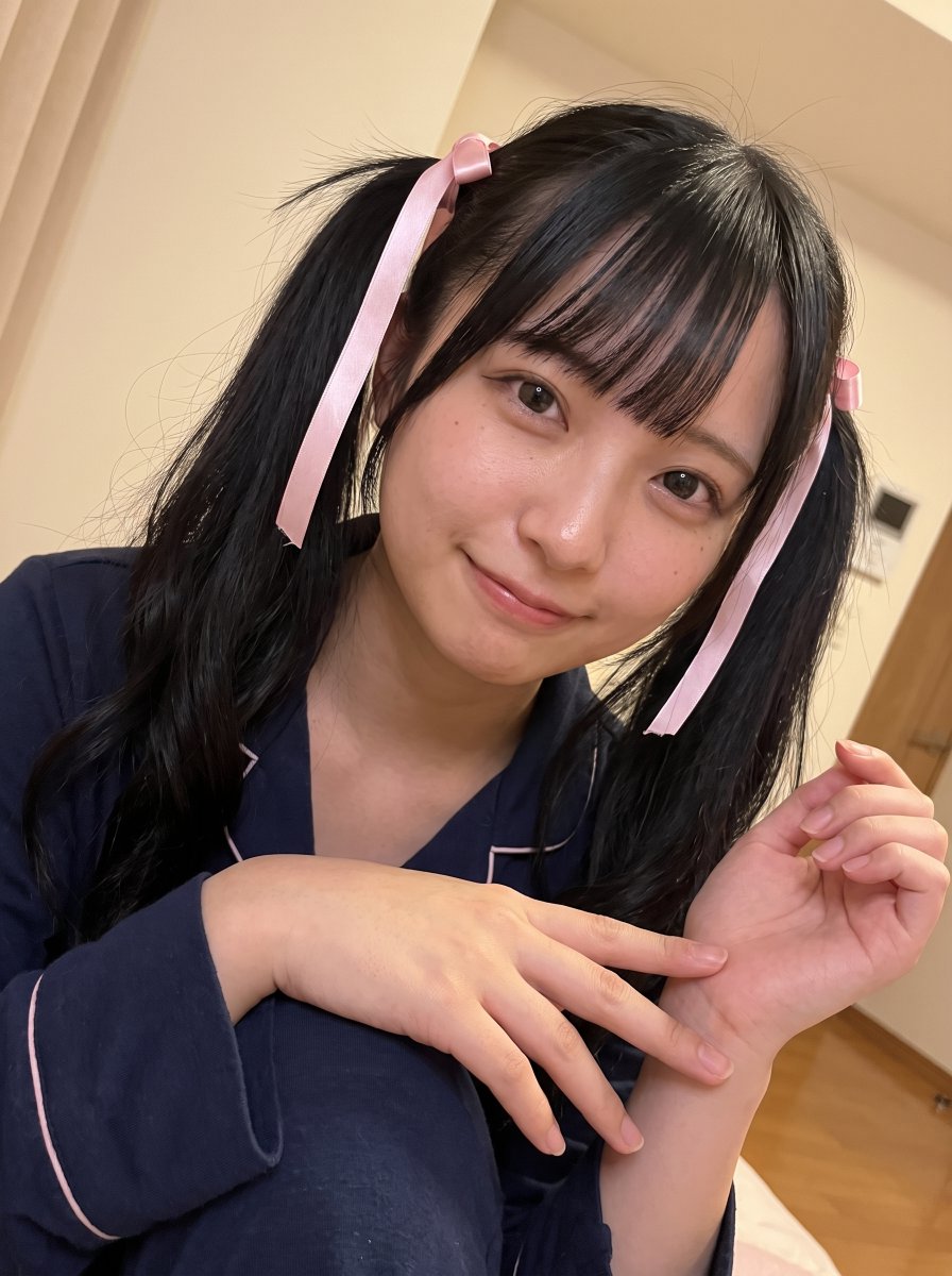 _idol_non_'s tweet photo. 今日も一日お疲れさまです✨
るのんです🎀

火曜日どうだった？
よかったらるのんもフォローしてね💕

#AIアイドル #るのん https://t.co/p3Hn6Jv6gA